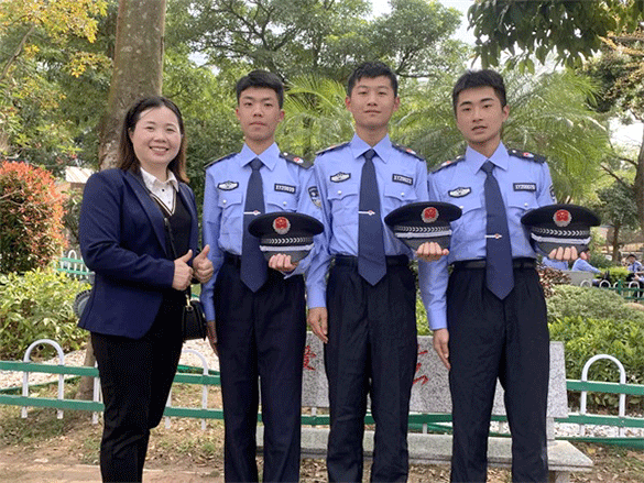 亦师亦友   双向奔赴