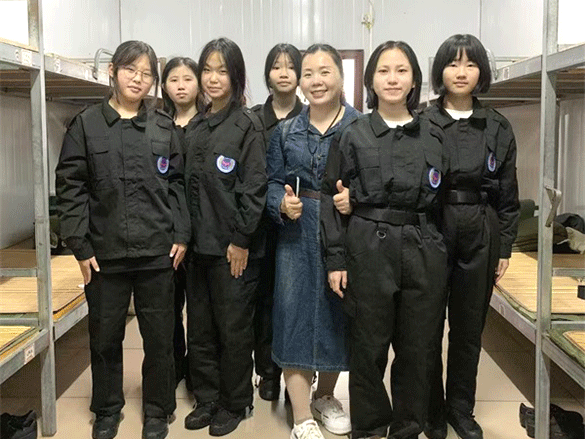 亦师亦友   双向奔赴