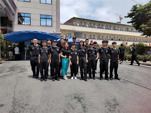 亦师亦友   双向奔赴